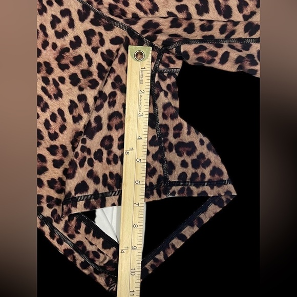 WeWoreWhat Cheetah Leopard Print Gold Chain Bike Shorts Animal print XL - Picture 16 of 16